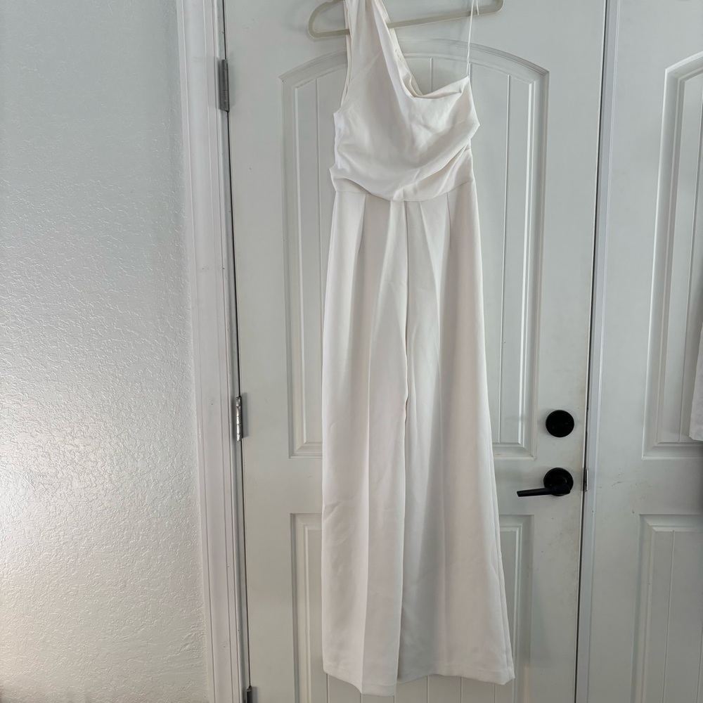 Mango Long Asymmetrical Draped Jumpsuit Off-White One-Shoulder NWT Size M Bridal - Picture 3 of 8
